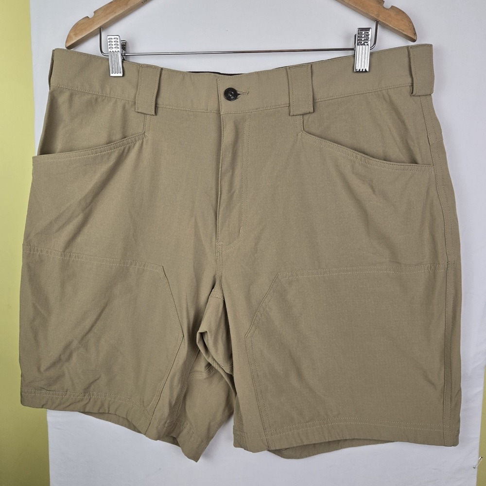 Duluth Trading Armachillo Flex Shorts Men Sz 38.‎ Hiking